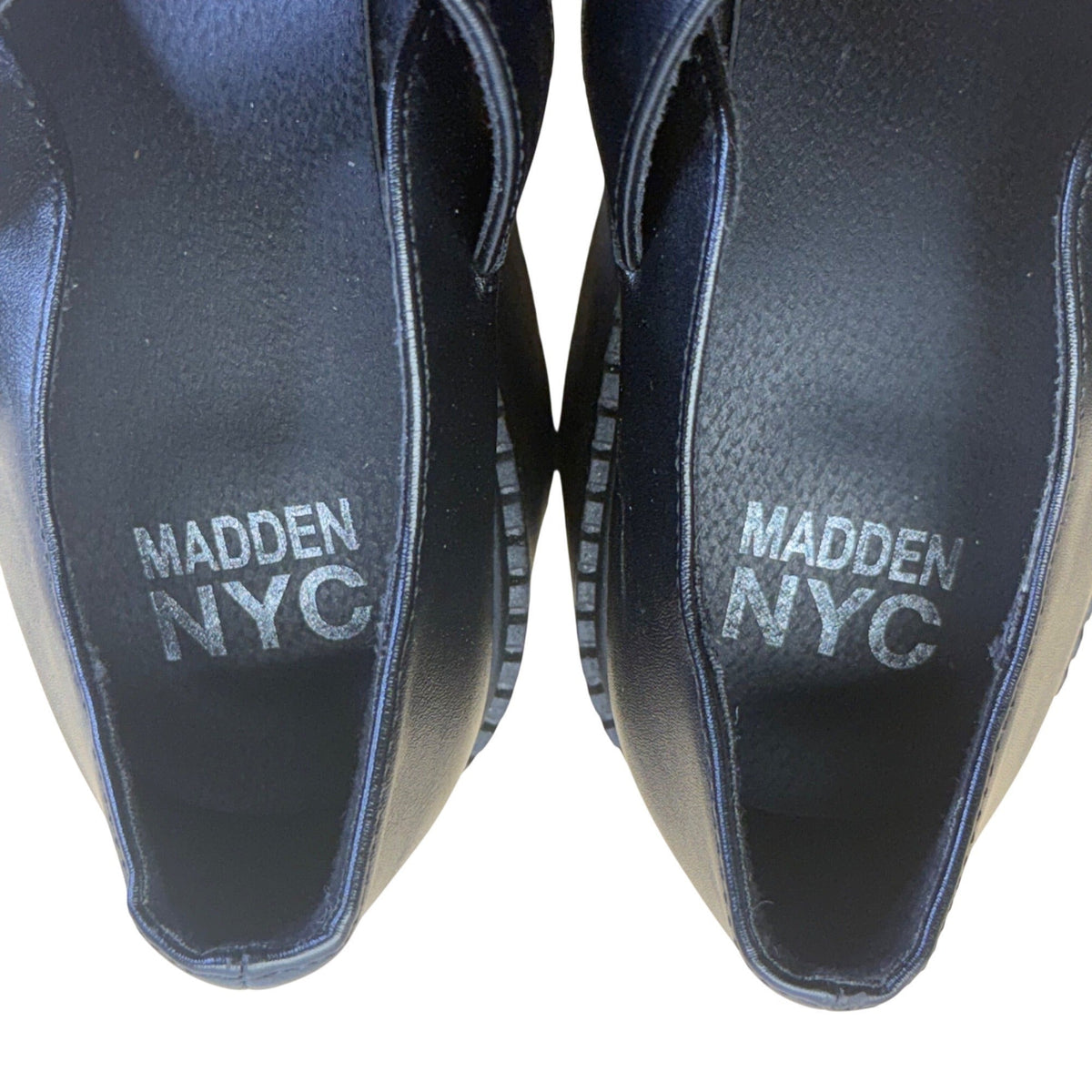 Madden NYC Women’s Black Lug Sole Adjustable Strap Mary Jane Shoes Size 8.5 US