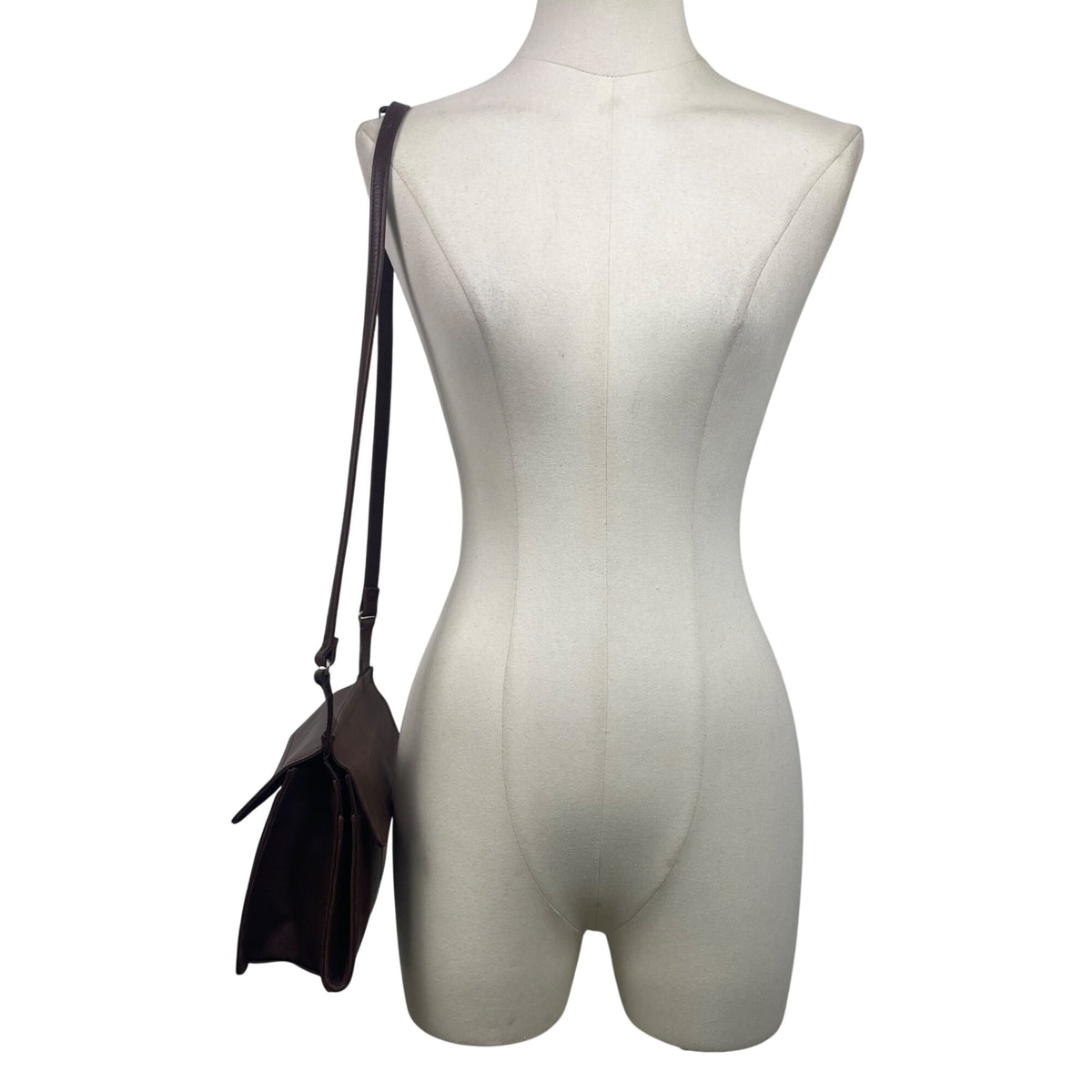 Fossil Women’s Brown Leather Flap Closure Adjustable Strap Crossbody Bag