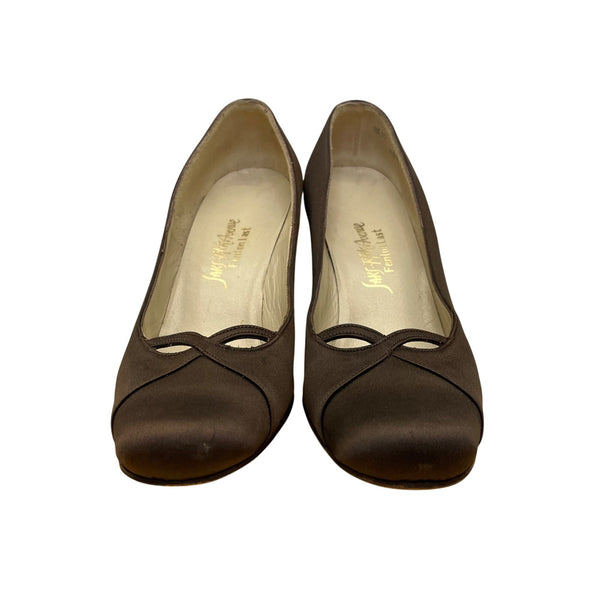 Saks Fifth Avenue Women’s Brown Satin Closed-Toe Pumps Low Heel Elegant Style Size 4B