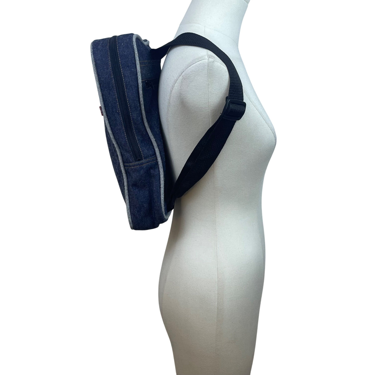 Levis Women’s Blue Denim With Suzan Briganti Inner Print Lining Backpack Sz M