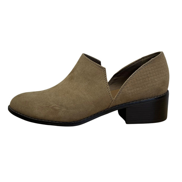 Xappeal Gemini Women’s Taupe Faux Suede Slip-On Block Heel Ankle Shoes Size 10