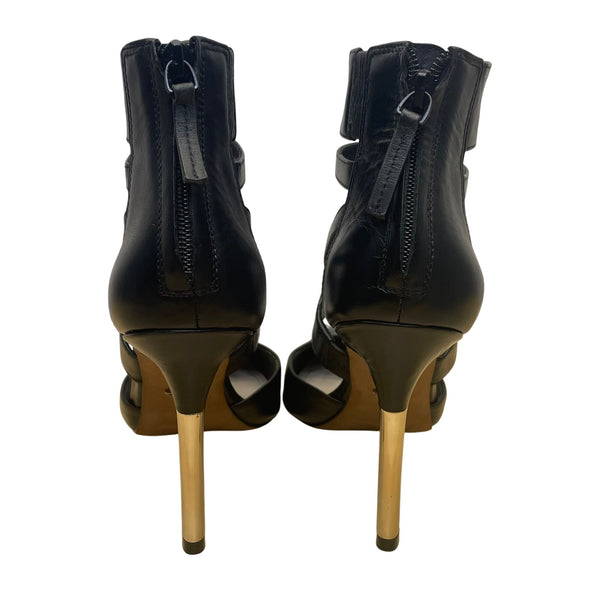 Pour La Victoire Women’s Black Leather Zanie Pointed Toe Stiletto Heels Size 7.5