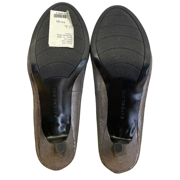 Bandolino Women’s Silver Metallic Finish Peep-Toe Mylah Heels Size 7.5