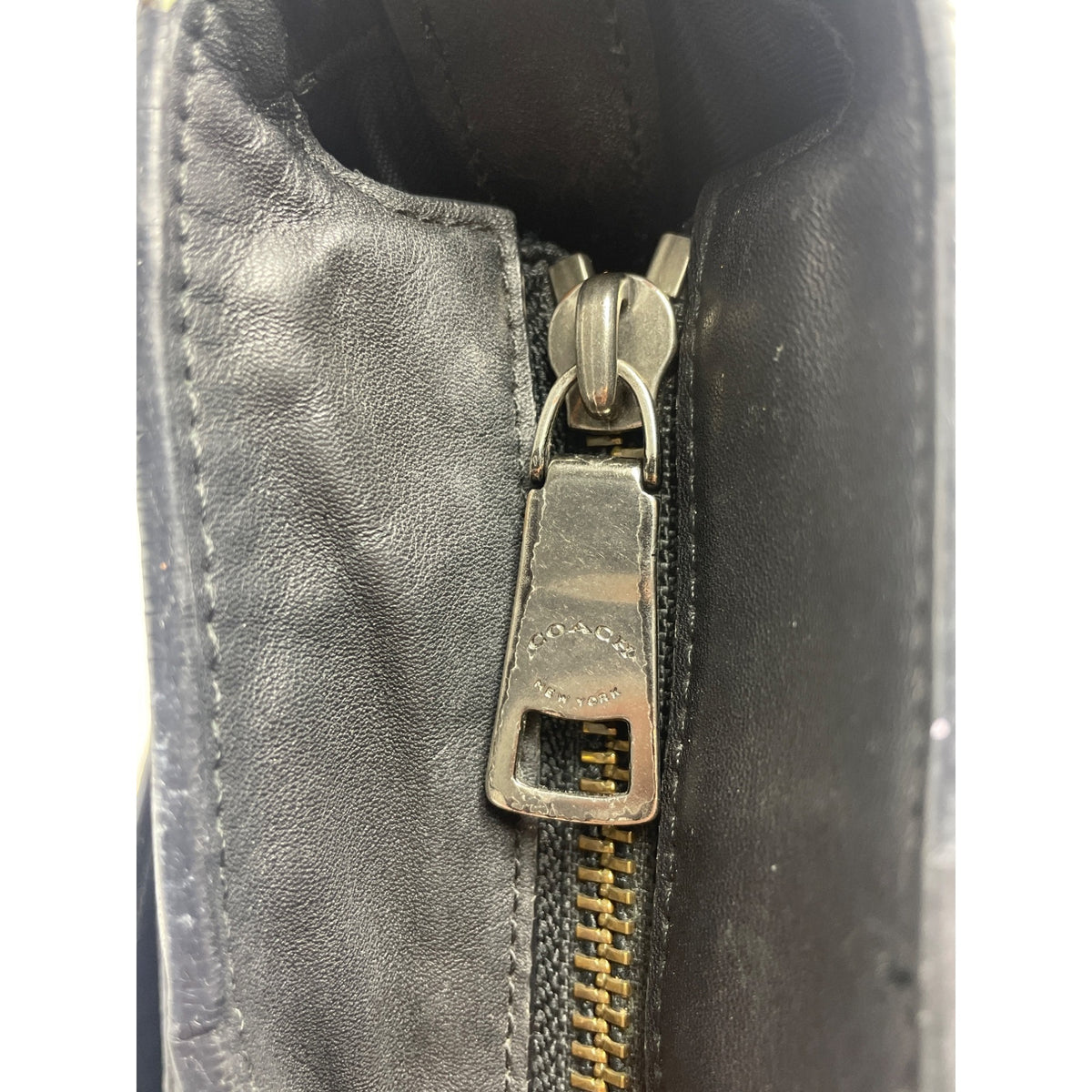 Vtg Coach Women's Black Leather N Canvas Crossbody Bag Sz M