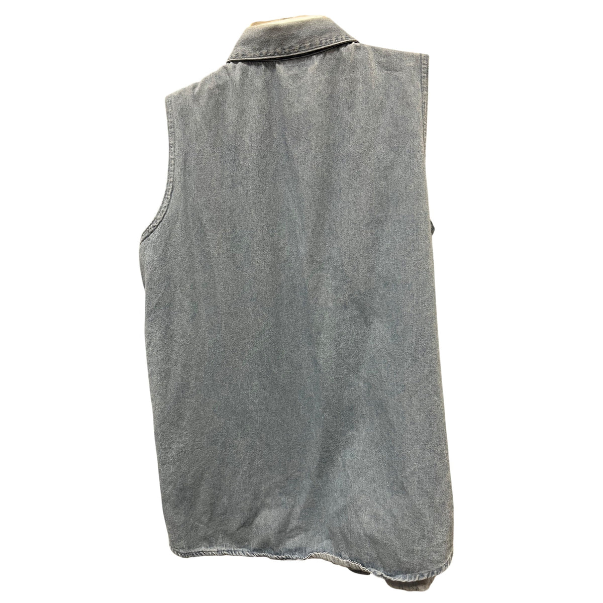 Jerry Leigh Womens Blue Denim Sleeveless Button-Up Shirt Looney Tunes Graphic M