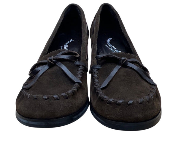 Somethin’ Else By Skechers Brown Suede Moccasin Heels Leather Ribbon Bow Sz 6.5H