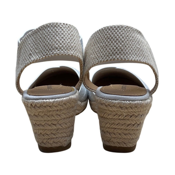 Comfortview Women’s Silver Espadrille Abra Wedge Sandals Size 7.5M - New
