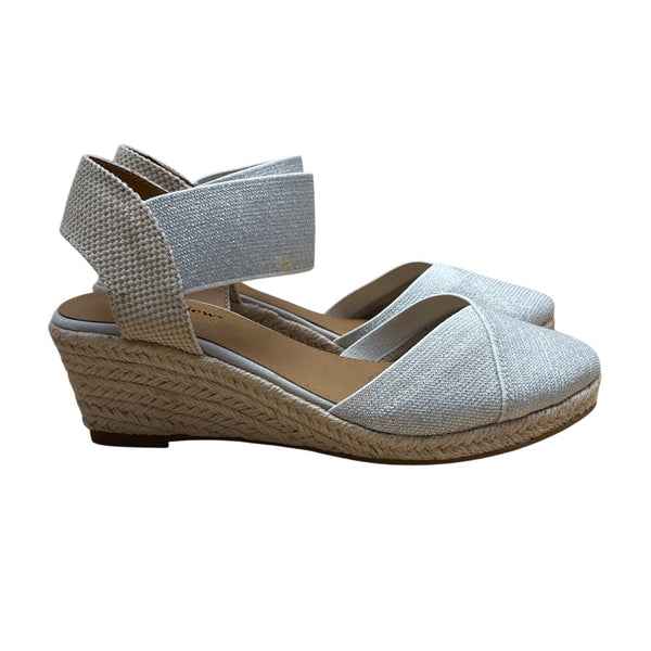 Comfortview Women’s Silver Espadrille Abra Wedge Sandals Size 7.5M - New