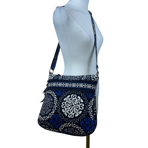 Vera Bradley Women’s Black & Blue Printed Quilted Adjustable Strap Crossbody Bag