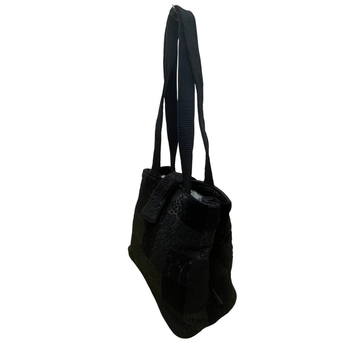 Donna Sharp Women’s Black Quilted Patchwork Double Straps Snap Closure Tote Bag