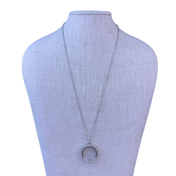Effy Womens Silver Tone Locket Pendant Necklace Lightweight Durable