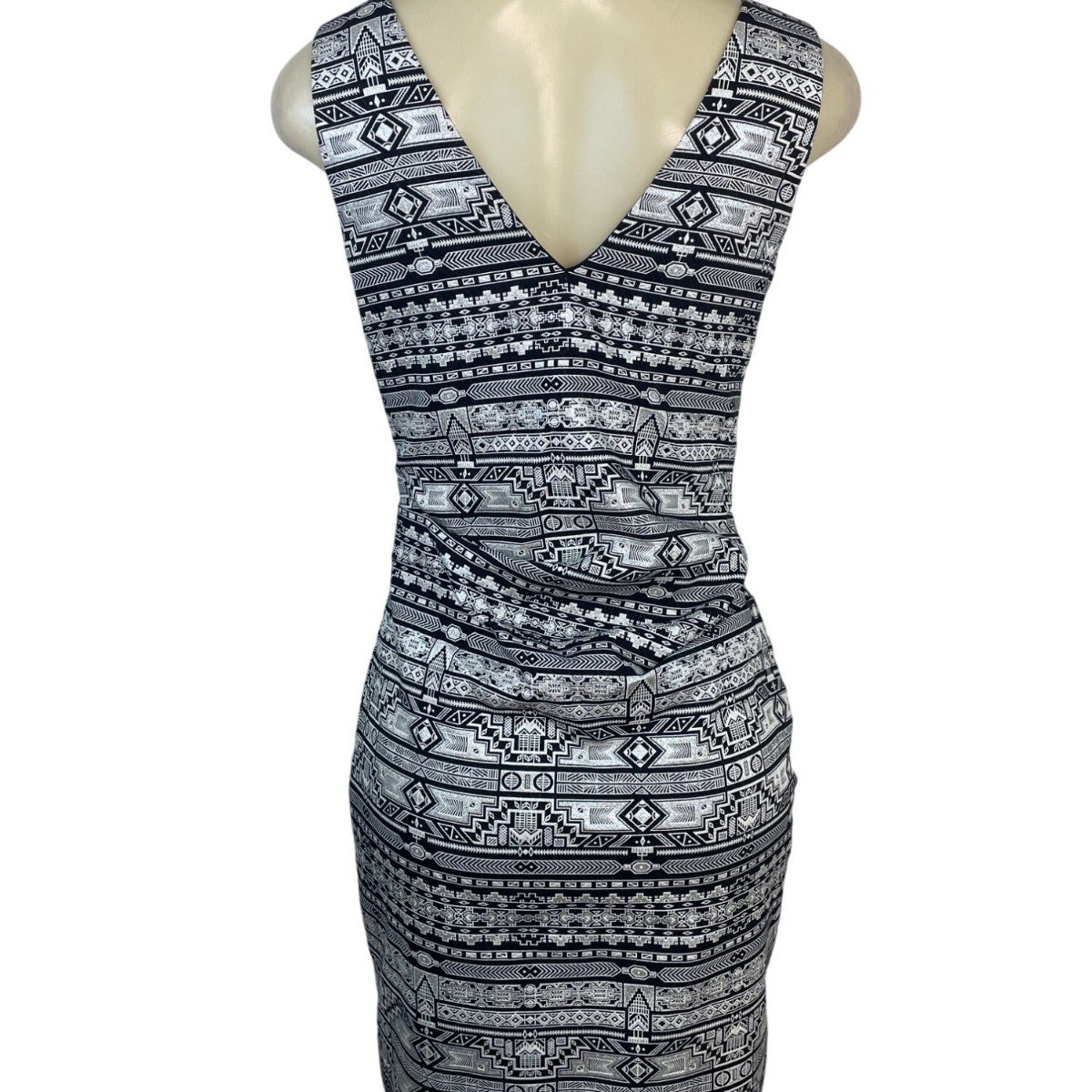Nicole Miller Artelier Black & White Tribal Print Sleeveless Sheath Dress Sz 10
