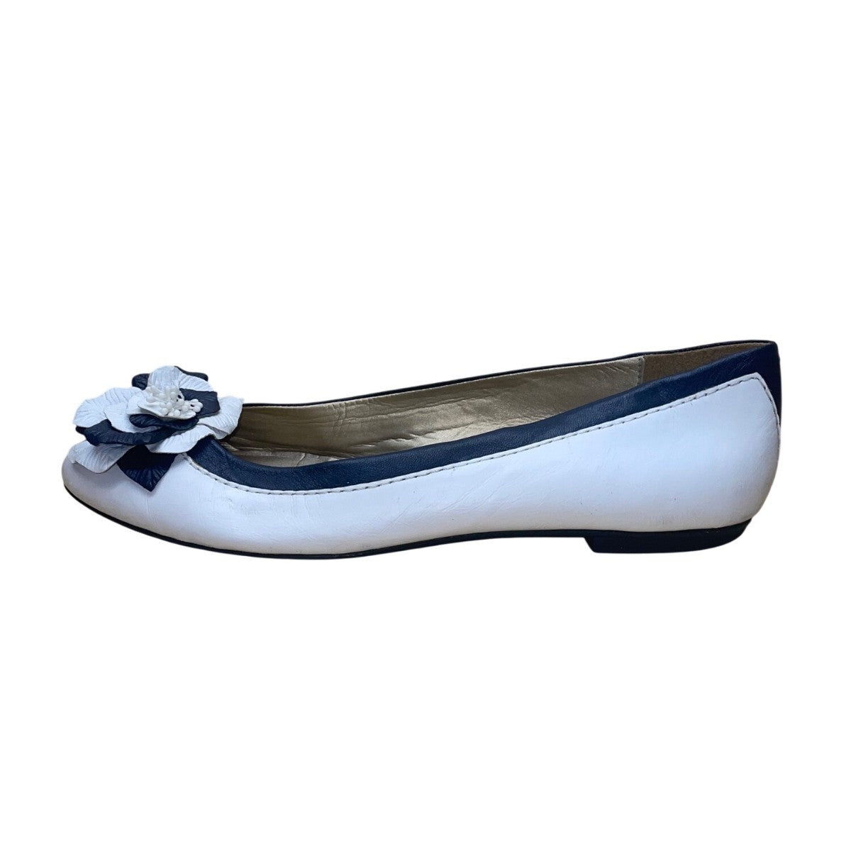 FS/NY Women’s White & Navy Leather Slip-On Floral Accent Ballet Flats Size 9