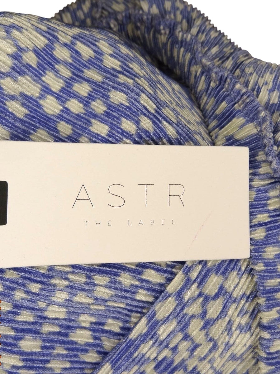 ASTR The Label Womens V-Neck Short Sleeve Top Size S Blue Abstract Print New
