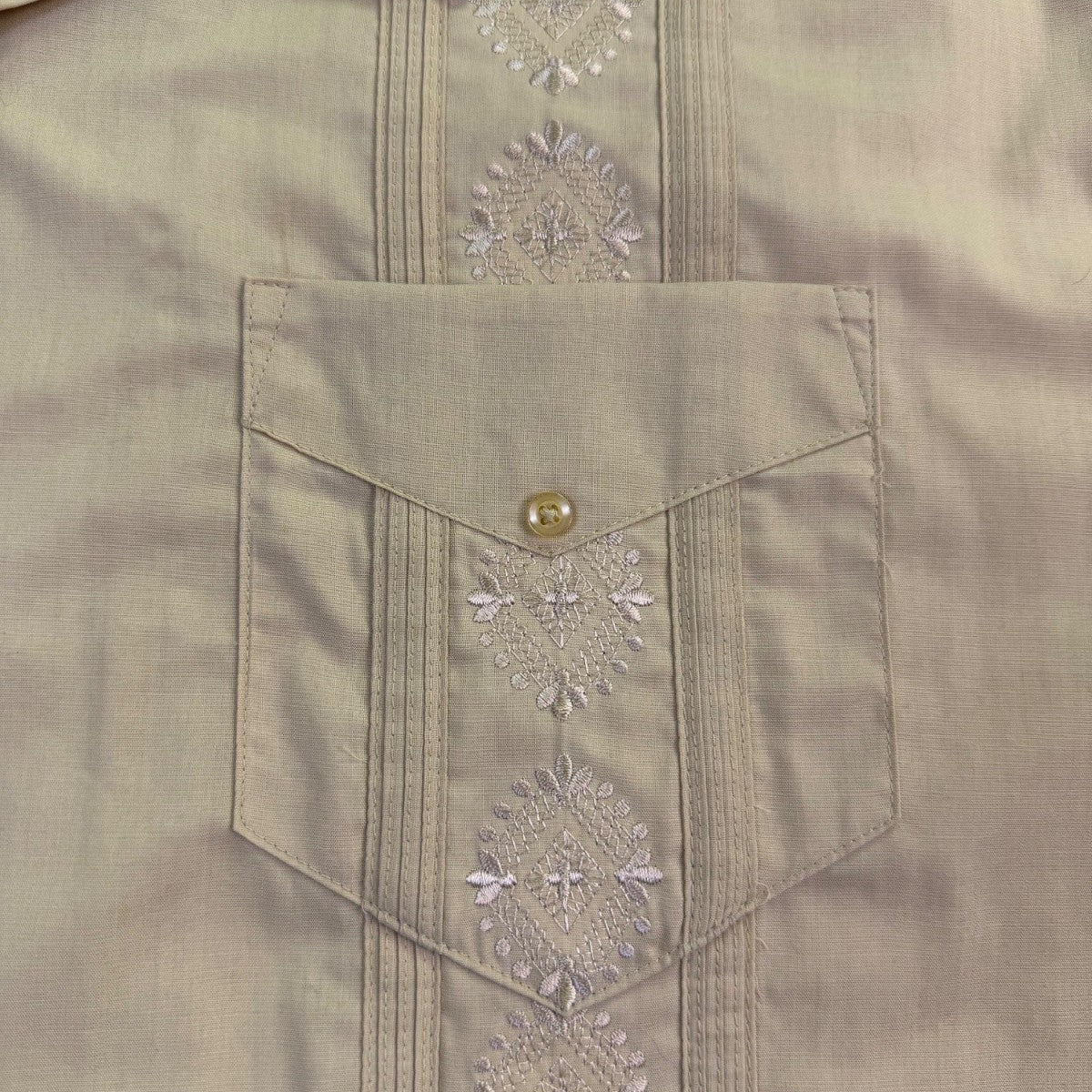 The Havanera Co Mens Beige Guayabera Shirt With Embroidery Size XL