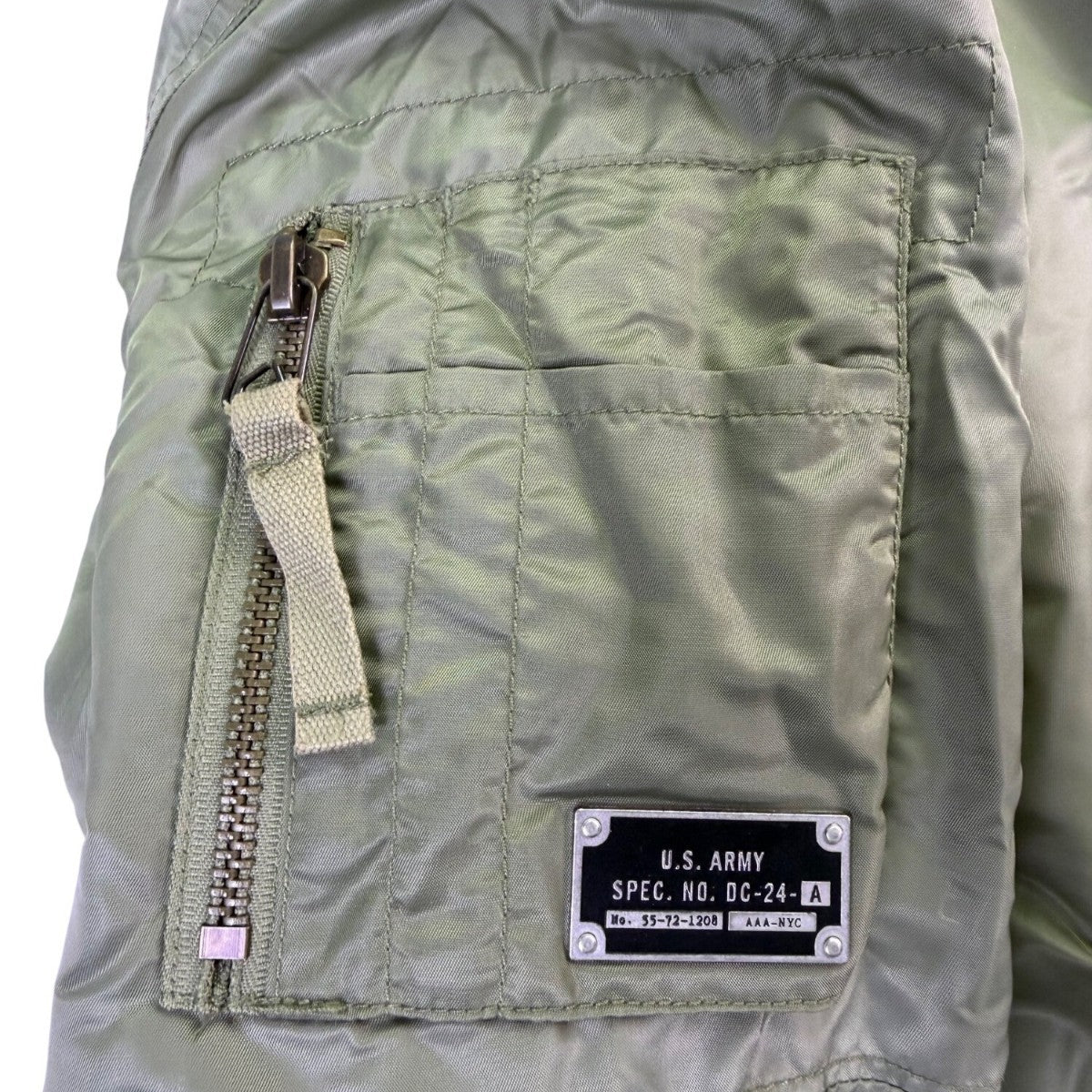 U.S. Army Mens Olive Nylon Bomber Jacket Lightweight Warm Ribbed Cuffs Pockets L