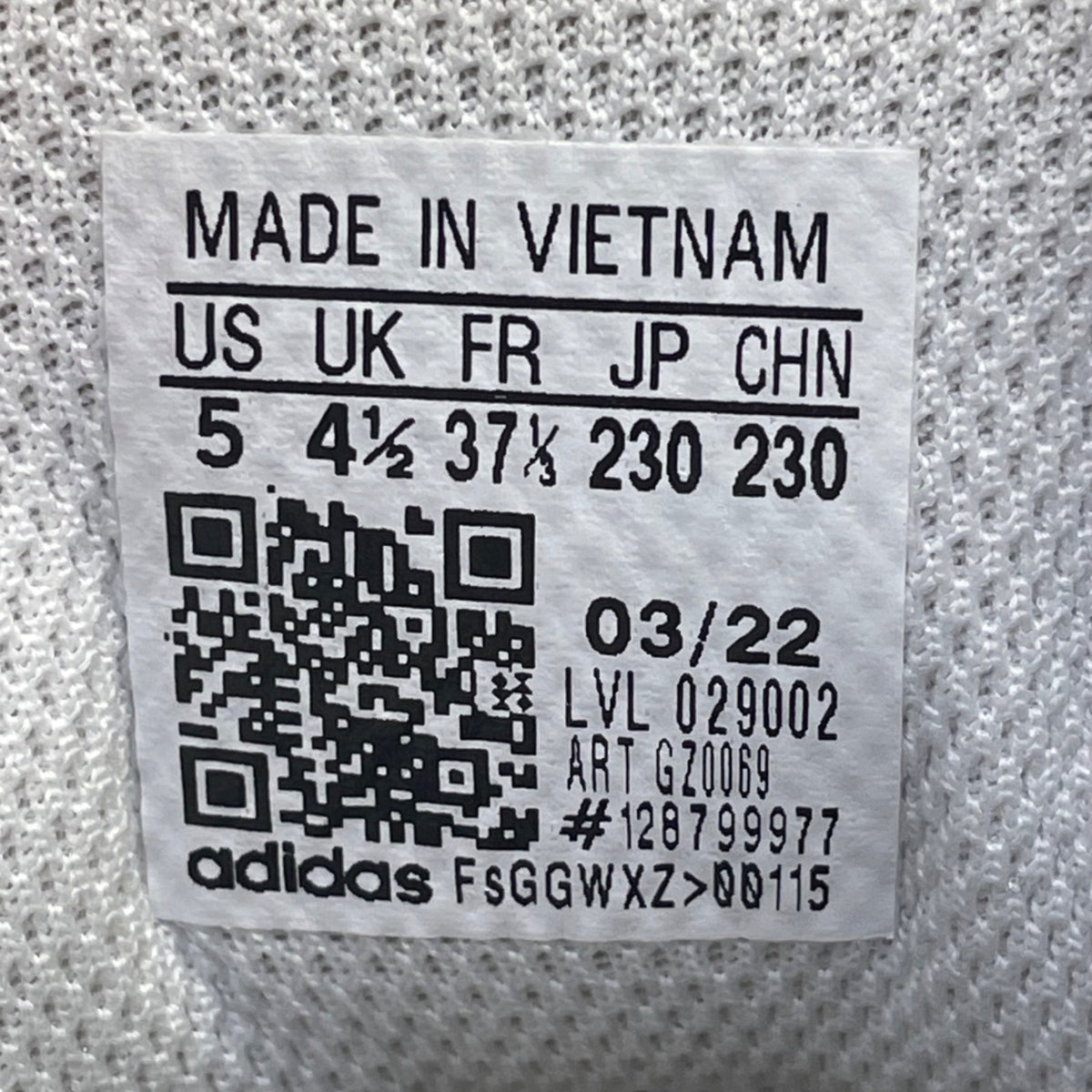 Adidas Women’s White & Black Primegreen Indoor Trainers Shoes Size 5