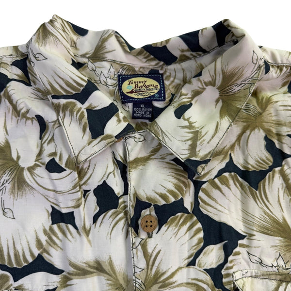 Tommy Bahama Mens Beige & Navy Floral Short Sleeve Hawaiian Shirt Size XL