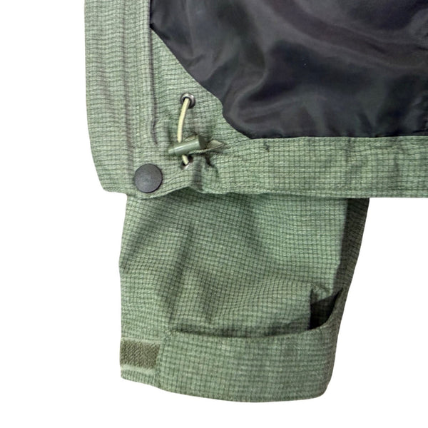 The North Face Men’s Green Hooded Lightweight Jacket Adjustable Drawcord