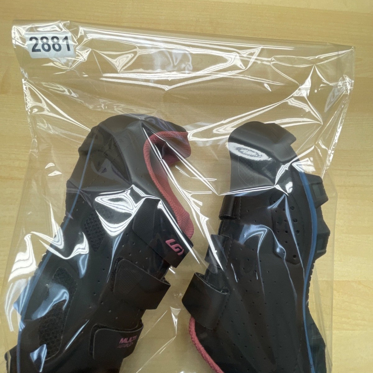 Louis Garneau Women's Black & Pink Multi Air Flex II cycling Cleat shoes Size 10