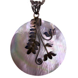 Vintage ATI Silver 925 Womens White Mother Of Pearl Floral Pendant Necklace