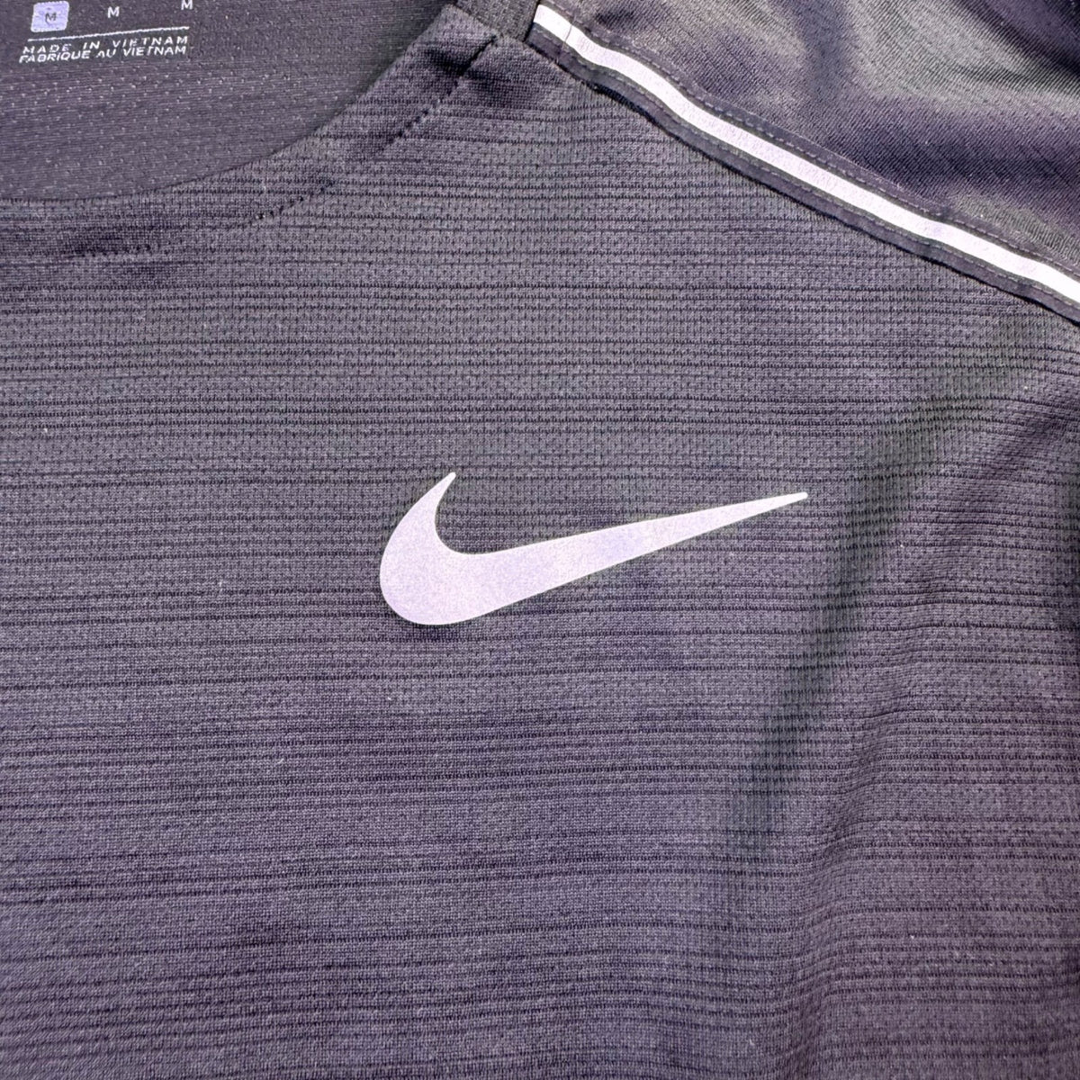 Nike Mens Black Dri-Fit Running Long Sleeve Shirt Lightweight Casual Sz M