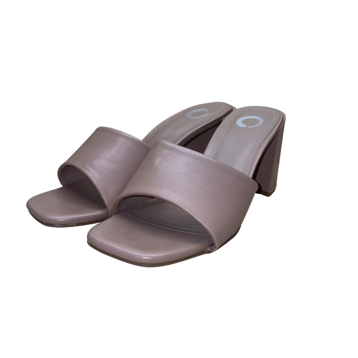 Journee Collection Women’s Taupe Open-Toe Block Heel Alisia Sandals Size 7