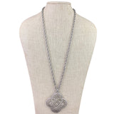 Vintage Queen Trifari Womens Silver Tone Metal Flower Knot Medallion Necklace
