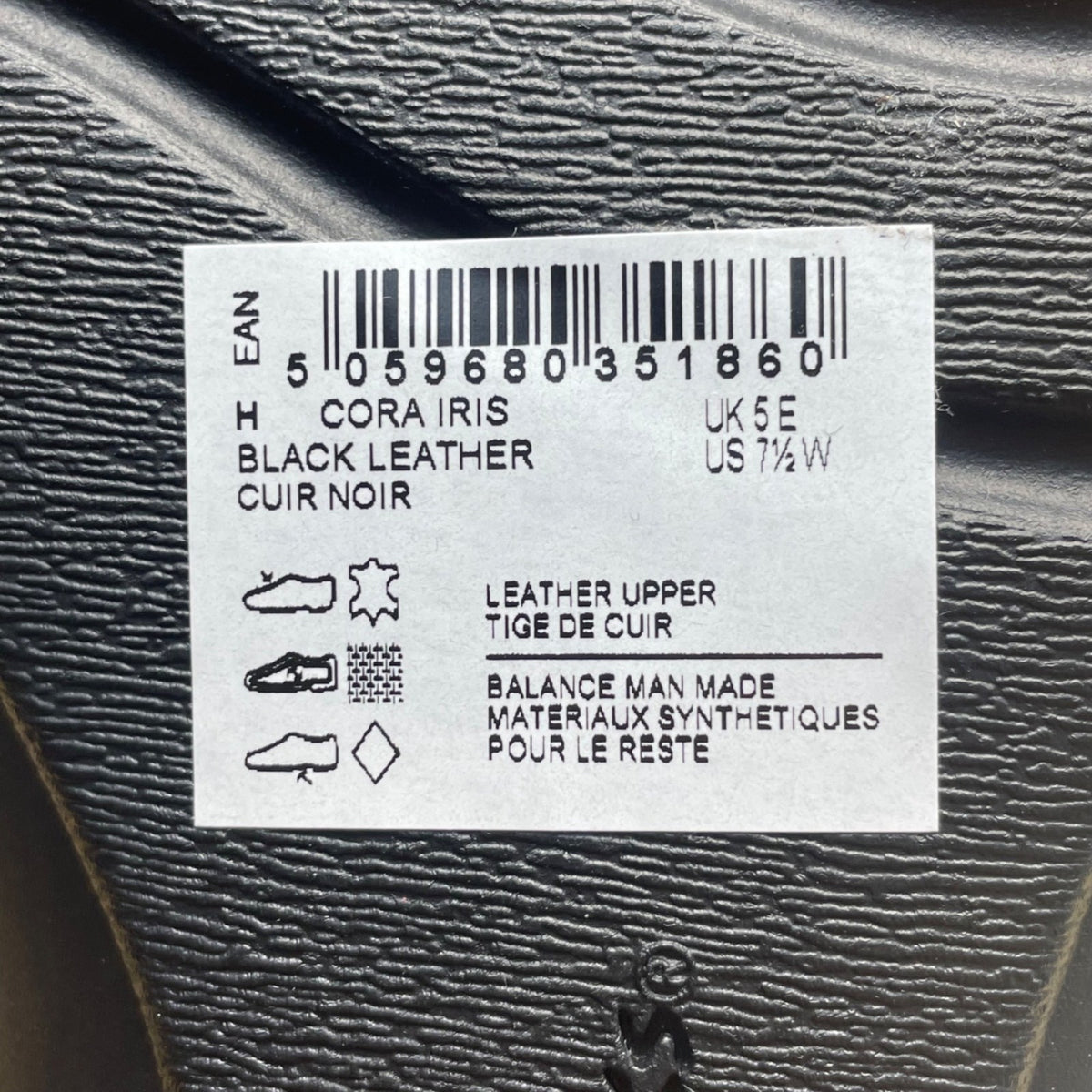 Clarks Women’s Black Leather Cora Iris Slip-On Wide Width Flat Shoes Size 7.5