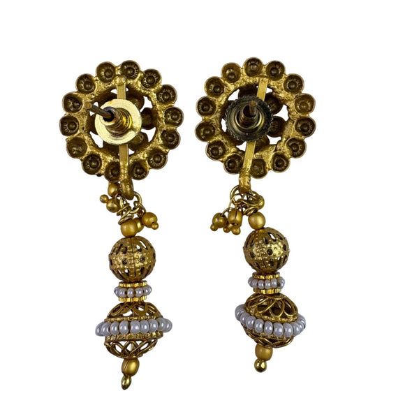 Gold Tone Womens Necklace & Earring Set Various Metal Beaded Elegant Design Adju