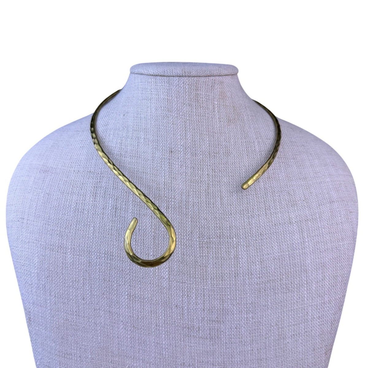 Hammered Metal Unisex Gold Tone Choker Necklace Modernist Hook Closure Handmade