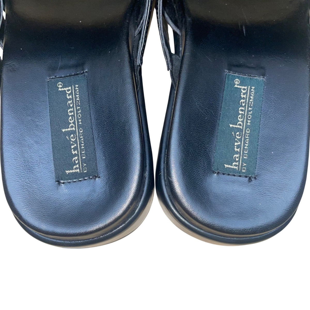 Harvé Benard Women’s Black Leather Slide Sandals Toe Loop Comfort Sole Size 10M