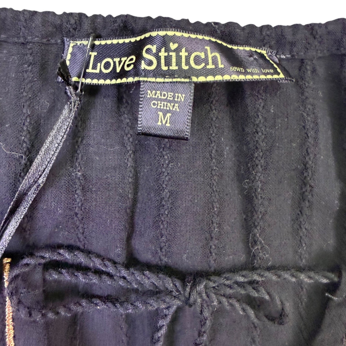 Love Stitch Womens Black Embroidered Sleeveless Halter Tank Top Size M