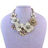 Stella & Dot Womens Cream & Gold Metal Bloom Flower Statement Necklace