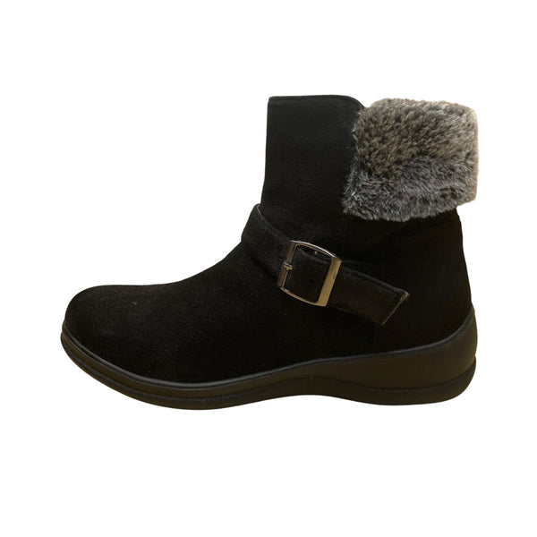 Patrizia By Spring Step Women’s Black Faux Suede Fur-Lined Ankle Boots Size 8