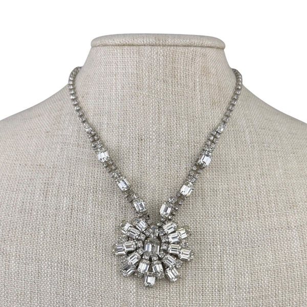 Vintage Womens Silver Tone Rhinestone Statement Necklace Starburst Pendant Adjus