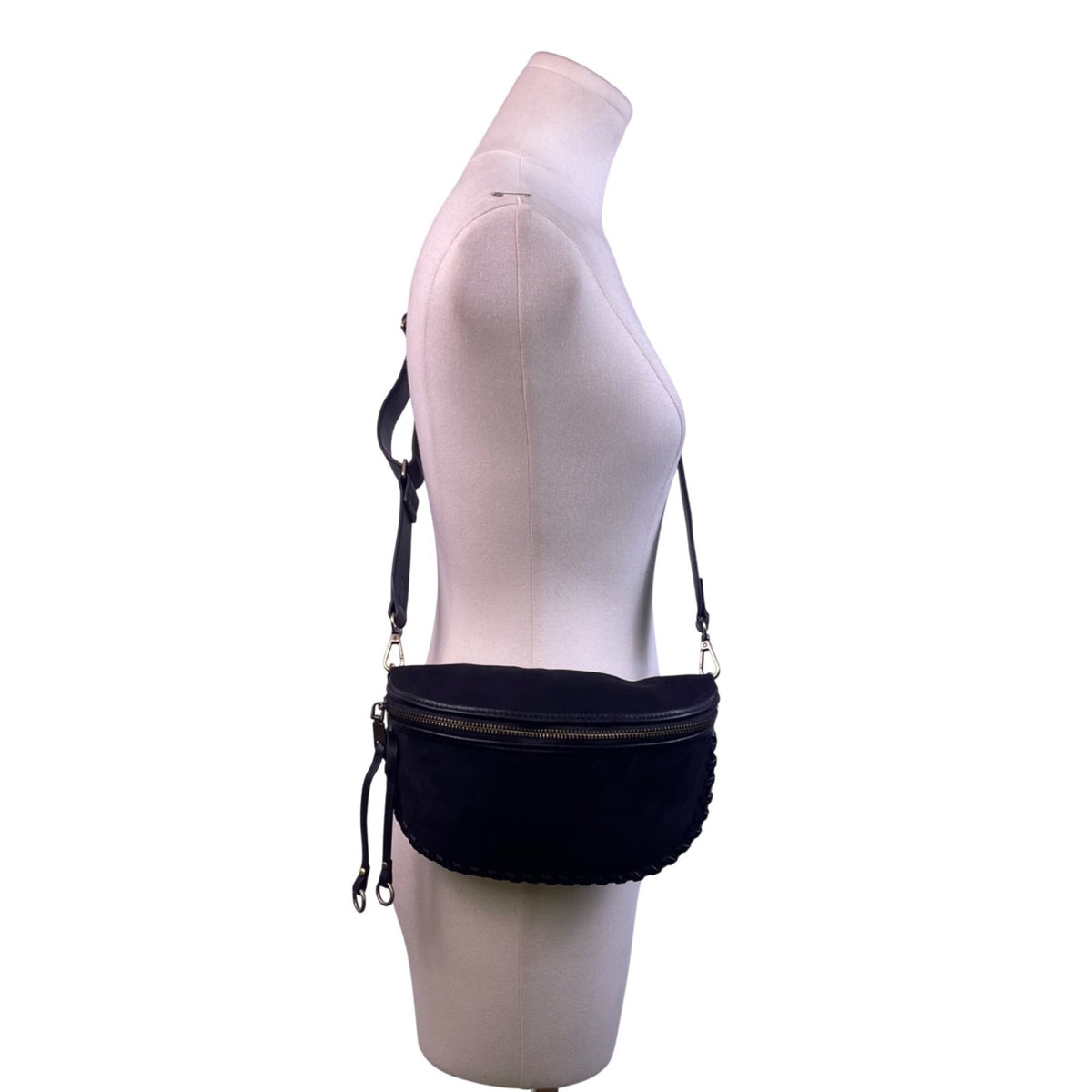 Shiraleah Womens Black Faux Leather Whipstitch Crescent Adjustable Crossbody Bag