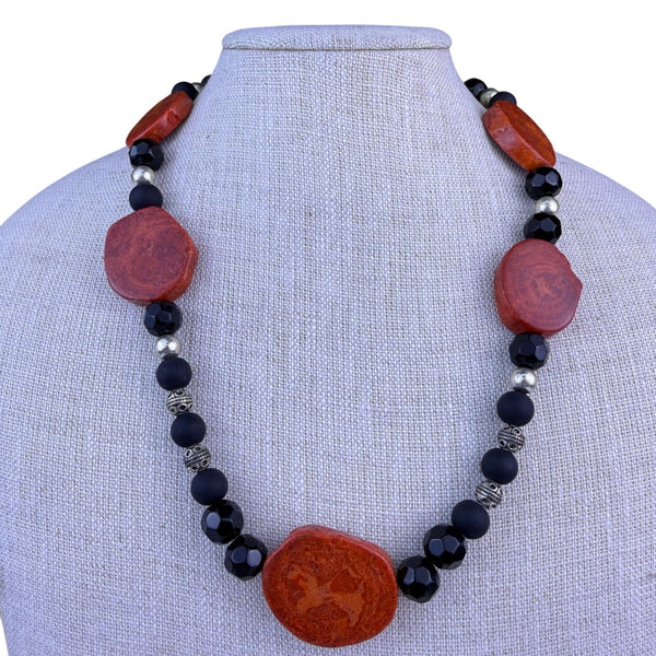 Assembled Stone Black & Red Beaded Necklace Semi-Precious Stones Silver Toggle