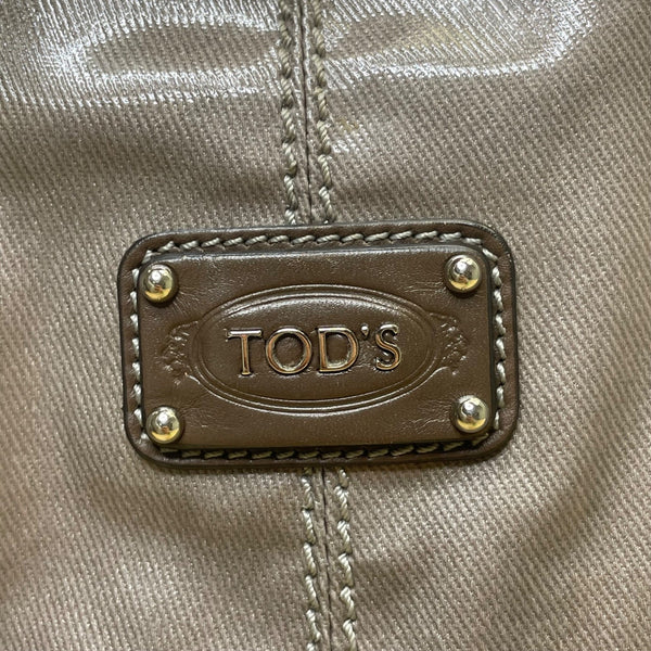 Tods Women’s Gray Patent & Brown Double Strap Signature Logo Accent Tote Bag