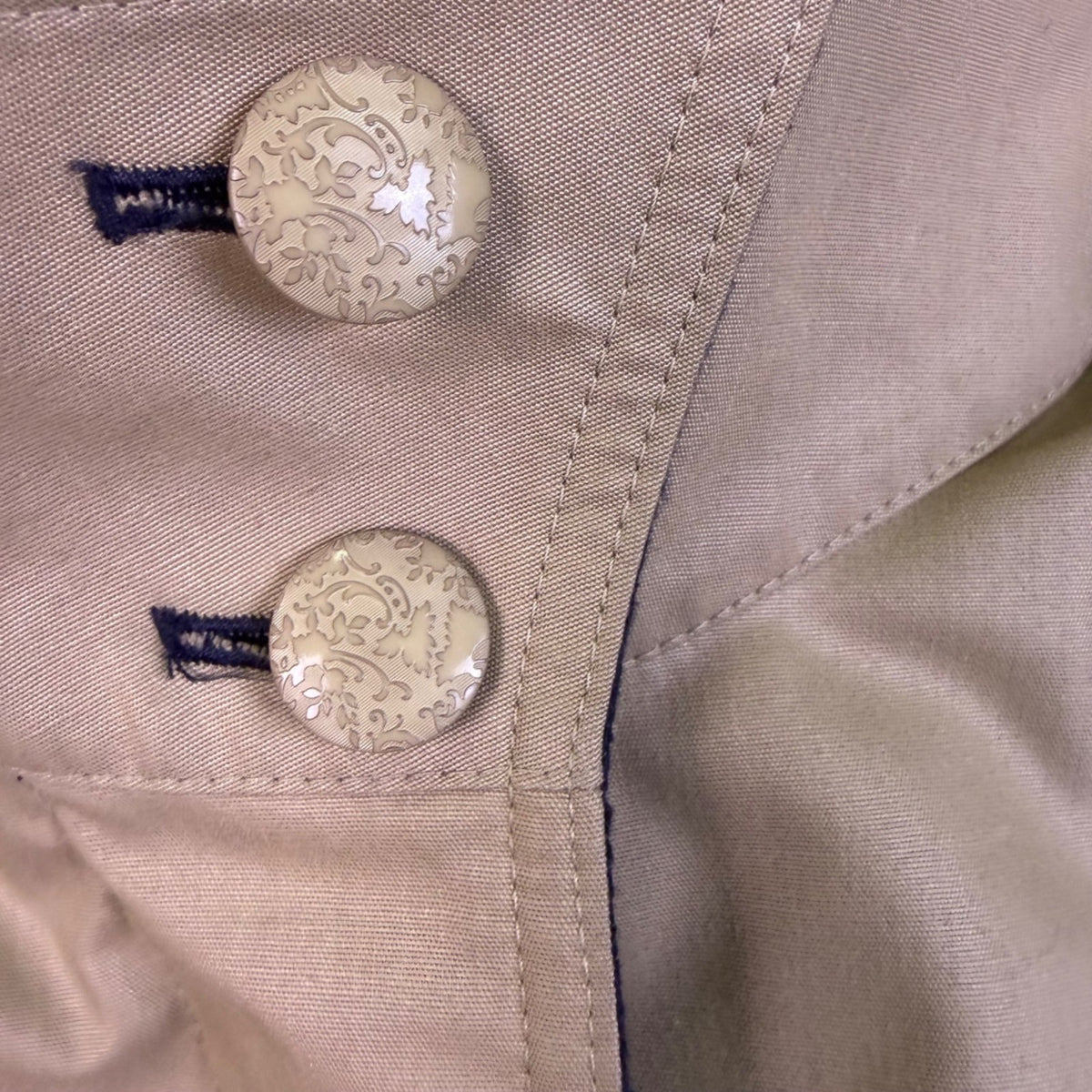 London Fog Women Beige Trench Coat With Button Embellishment Size 10 Petite