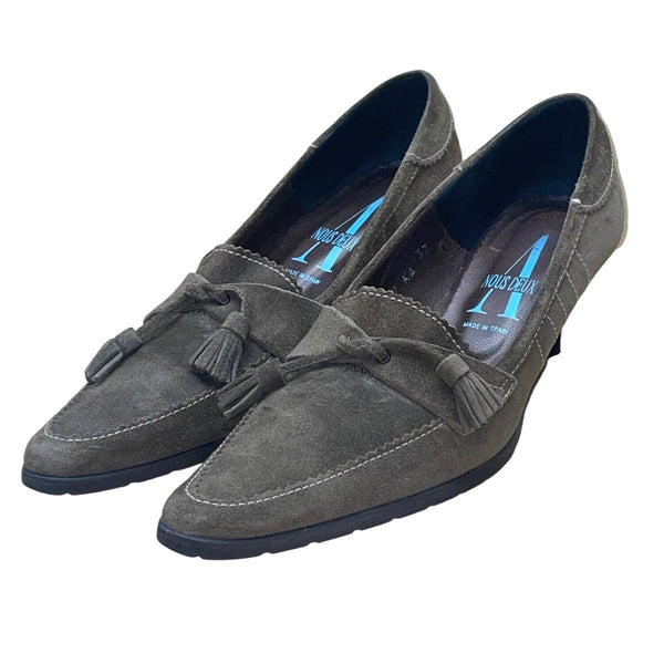 Nous Deux Women’s Green Suede Tassel Loafer Style Kitten Heels Size 37EU