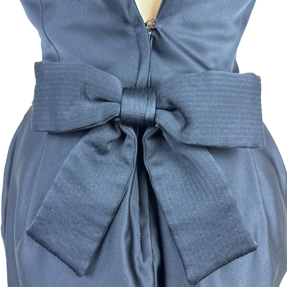Vintage Victor Costa Black Cocktail Dress With Bow Back & Pleated Skirt Sz 6