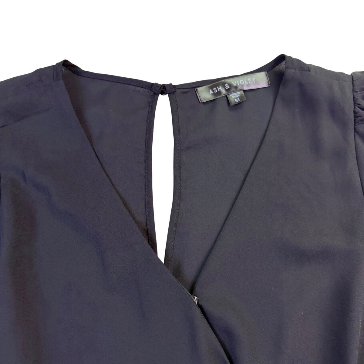 *NWT WOMEN TOPS SHIRTS* Brand Women's Color Style Sz - NWT