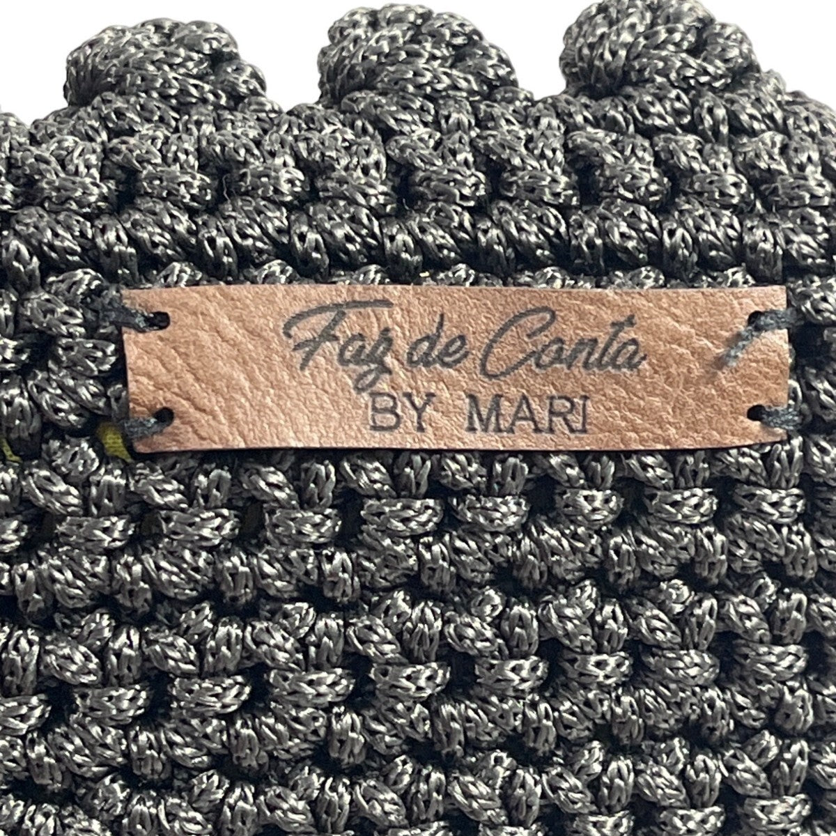 Faz De Conta By Mari Women's Grey Crocheted Clutch Sz M - New