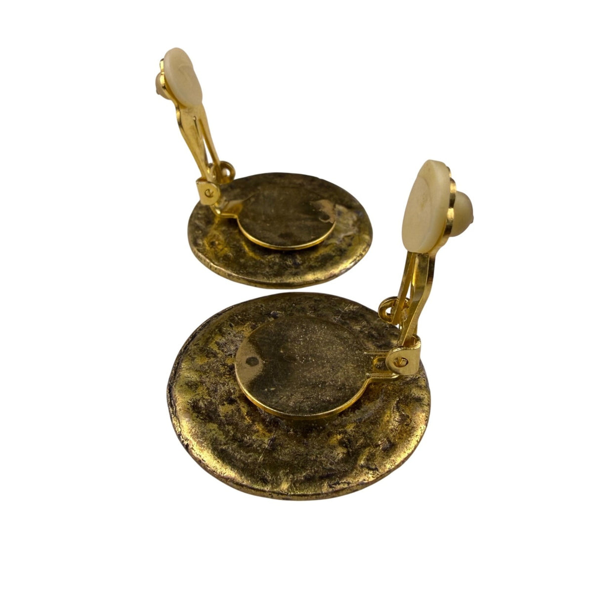 Vintage French coin theme Unknown Womens Gold Tone Metal Clip-On Earrings Round