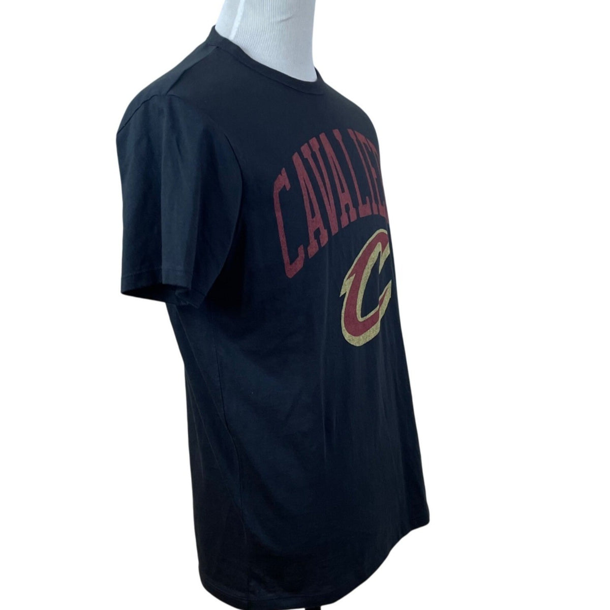 47 Mens Black Cotton Cavaliers Logo T-Shirt NBA Official Licensed Size M - New