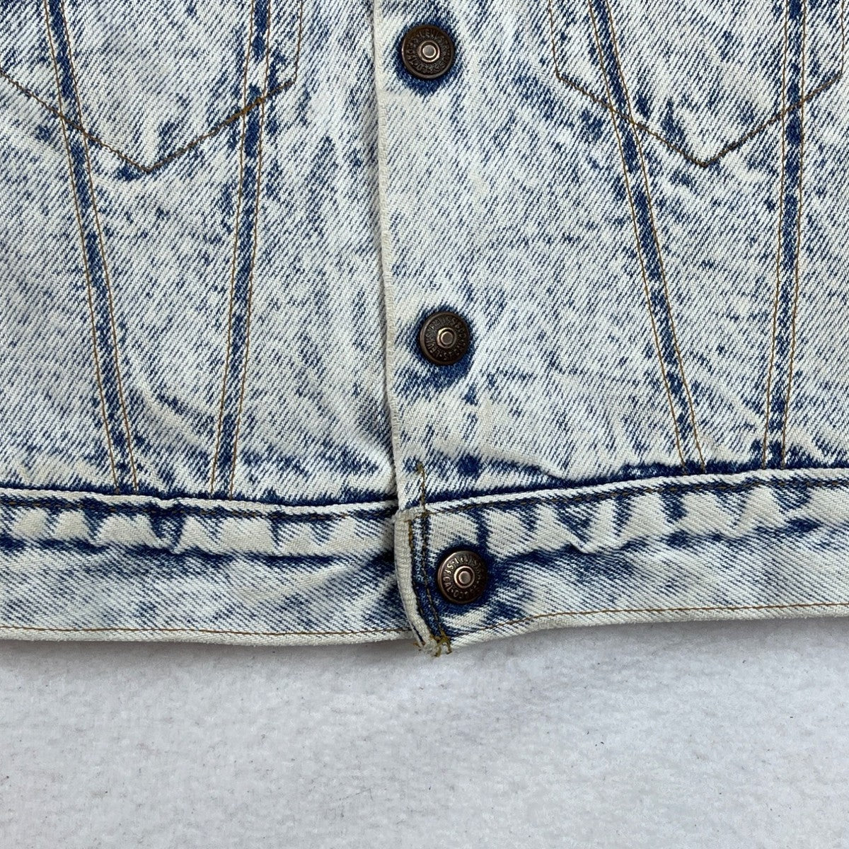Levis Kids Sherpa Lined Denim Jacket Blue Faded Look Cozy & Stylish Outerwear
