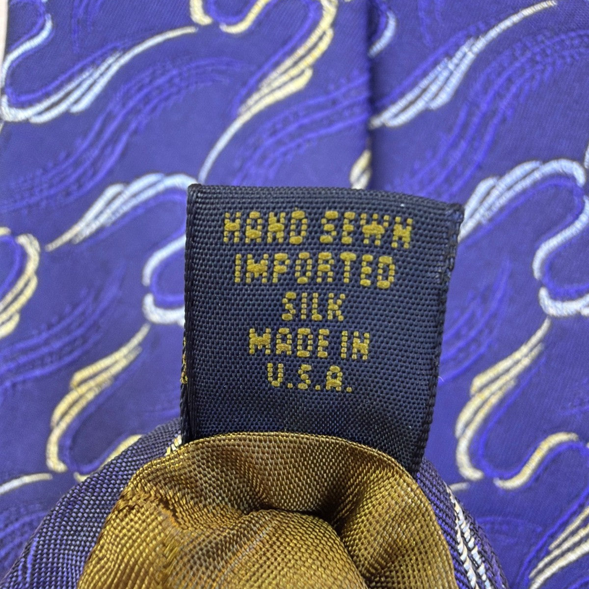 Robert Talbott Studio Mens Purple & Gold Silk Necktie Hand-Sewn Waves Pattern