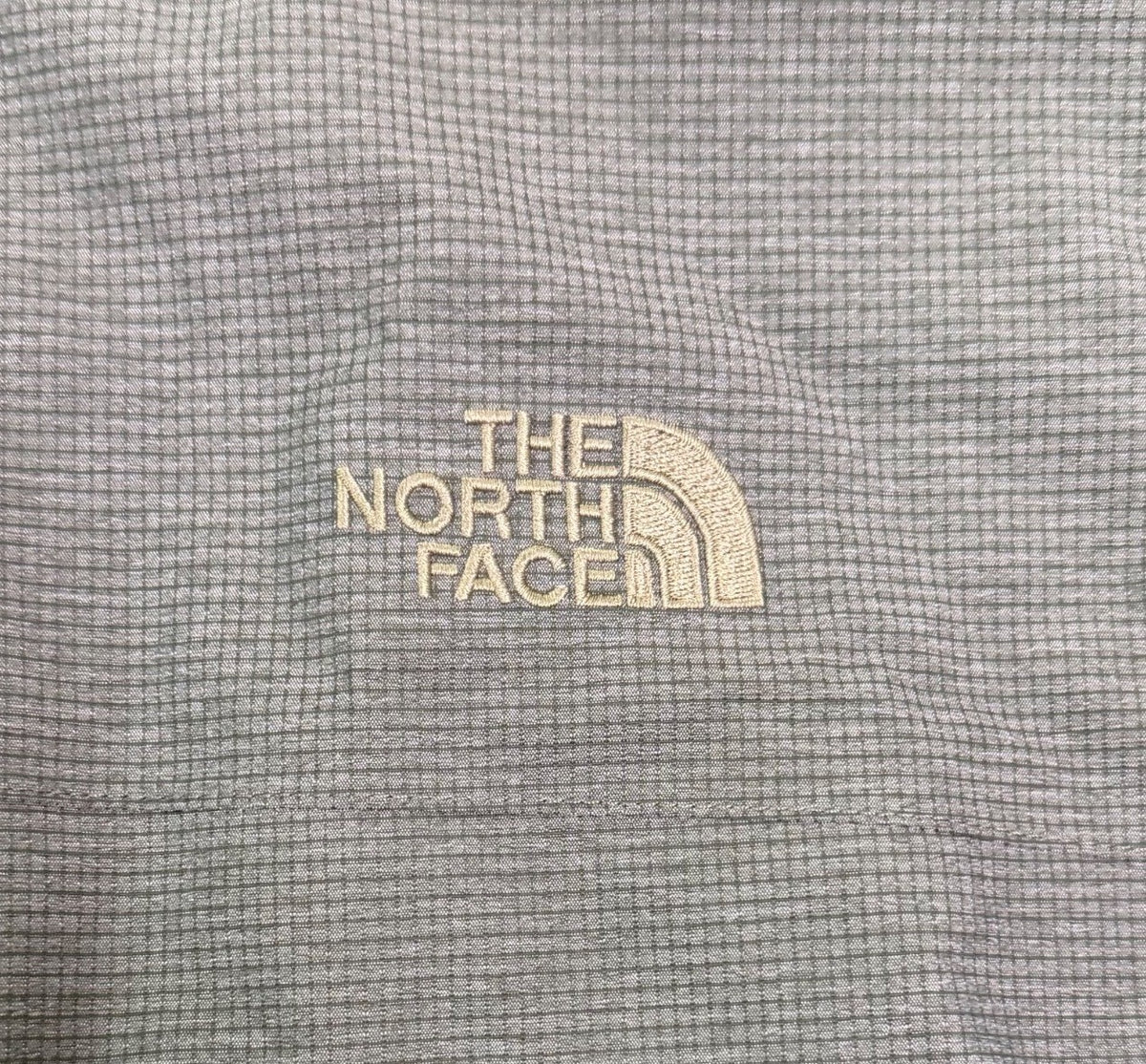 The North Face Men’s Green Hooded Lightweight Jacket Adjustable Drawcord