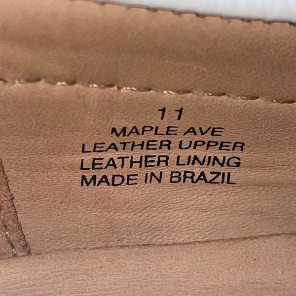 Driver Club USA Women’s White Grainy Leather Maple Ave Moccasin Shoes Size 11